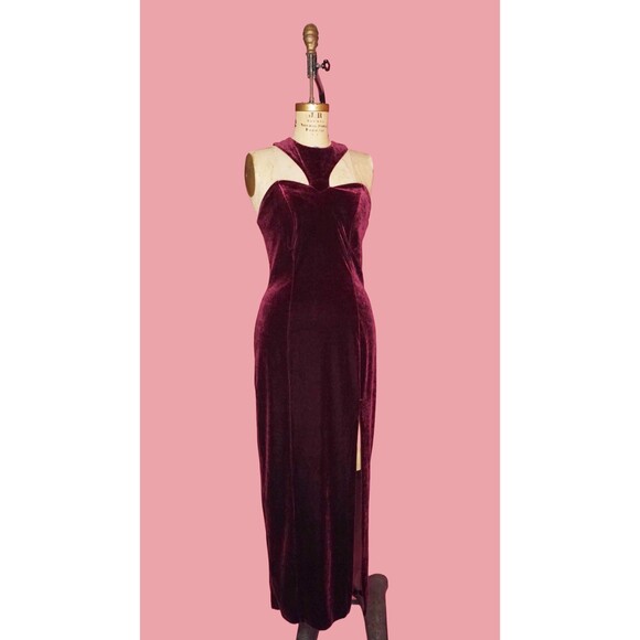 1990s POLY FASHION USA Velvet High SLIT Gown W/Cage Back & Statement Collar. S-M - Picture 3 of 10